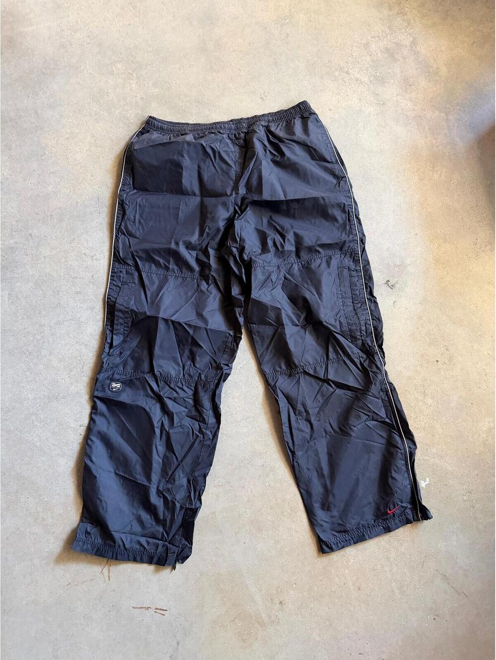 VTG Nike Black Track Pants Sz XL - Picture 1 of 6